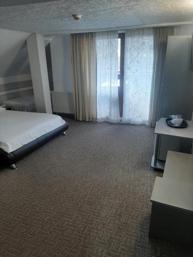 Casa Anemyra Hotel Sacele Luaran gambar