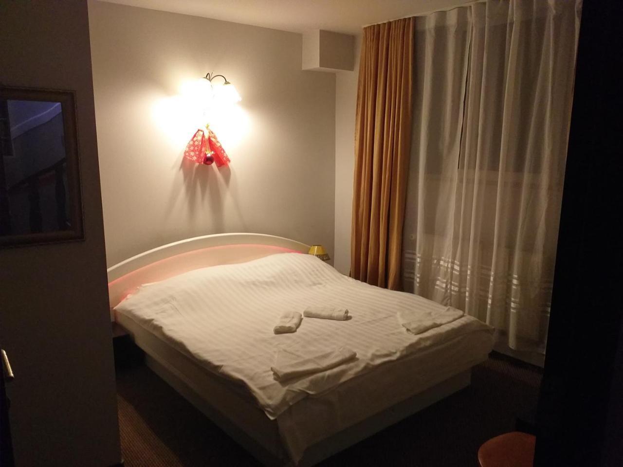 Casa Anemyra Hotel Sacele Luaran gambar